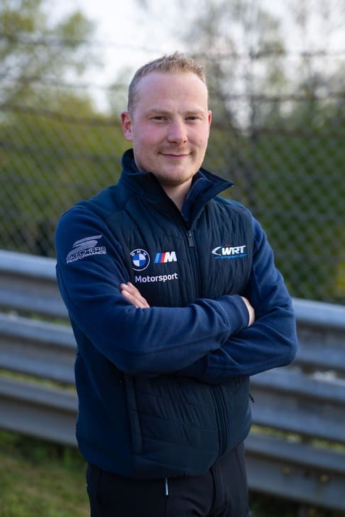 Bastien, expert mécanique WEC à l'atelier B.L Motorsport